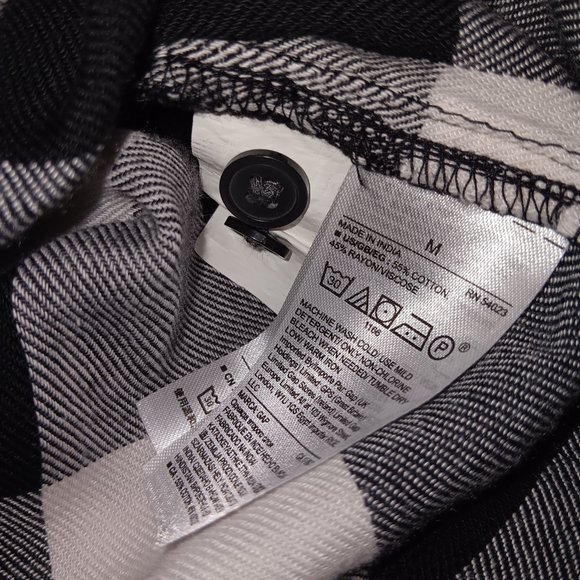 GAP WOMEN'S LONG SLEEVE PLAID DRESS - Picture 7 of 12